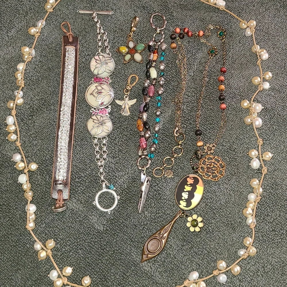 Lucky Brand Jewelry Lot - Picture 2 of 9